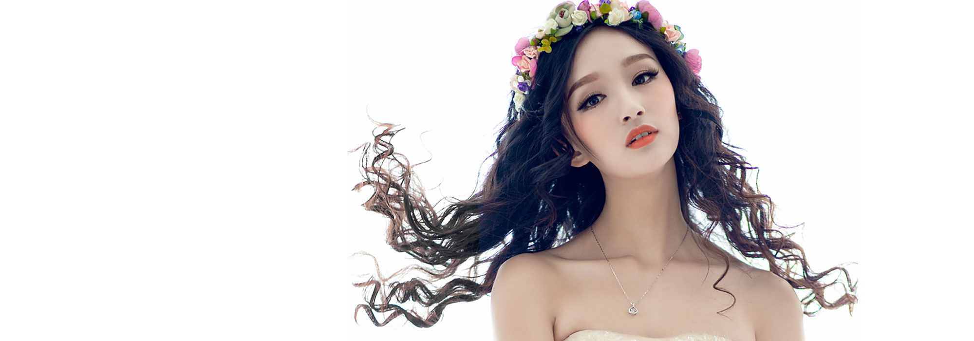 金牌时尚彩妆造型班（特色班）